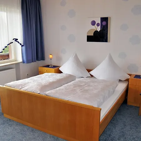 Apartment Ferienwohnung Schwarz *